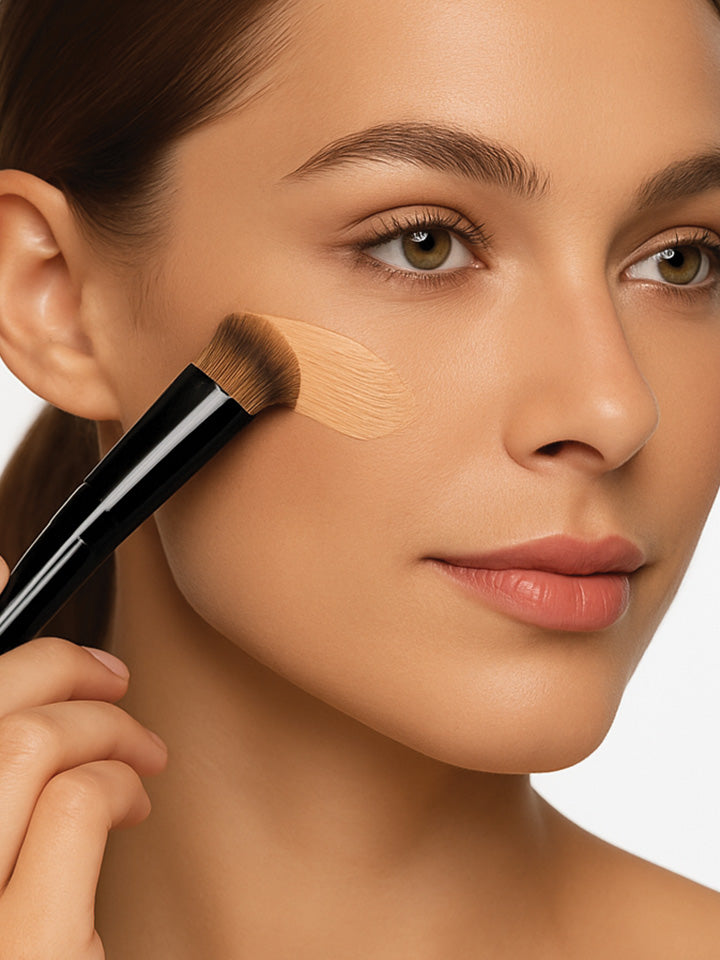 FOUNDATION BRUSH - PRO MAKEUP BRUSHES COLOR STUDIO