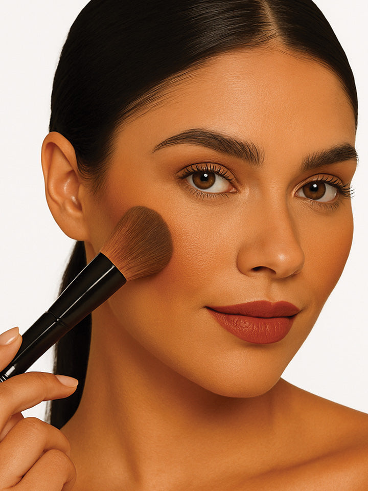 FLAME HIGHLIGHTER BRUSH - PRO MAKEUP BRUSHES COLOR STUDIO
