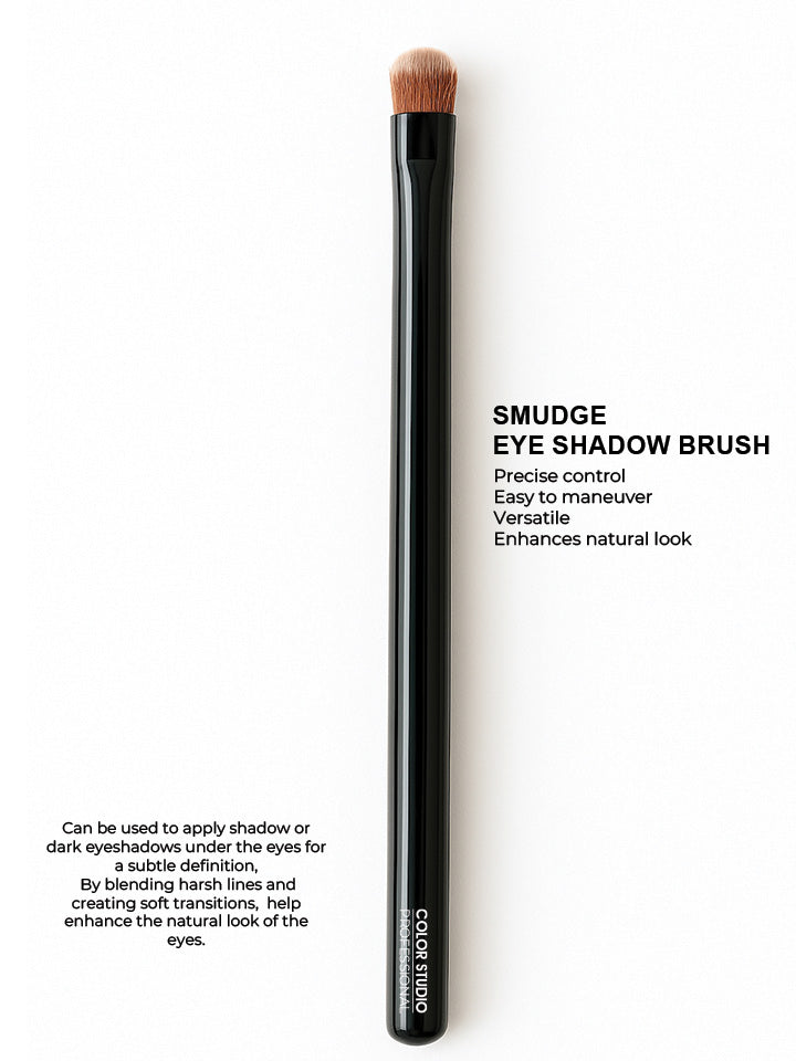 TILT HEAD SMUDGE BRUSH - PRO MAKEUP BRUSHES COLOR STUDIO